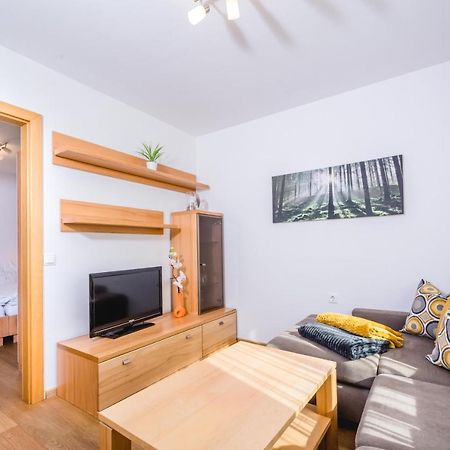 Brueckenwirt'S Ferienwohnung Altenmarkt im Pongau Bagian luar foto
